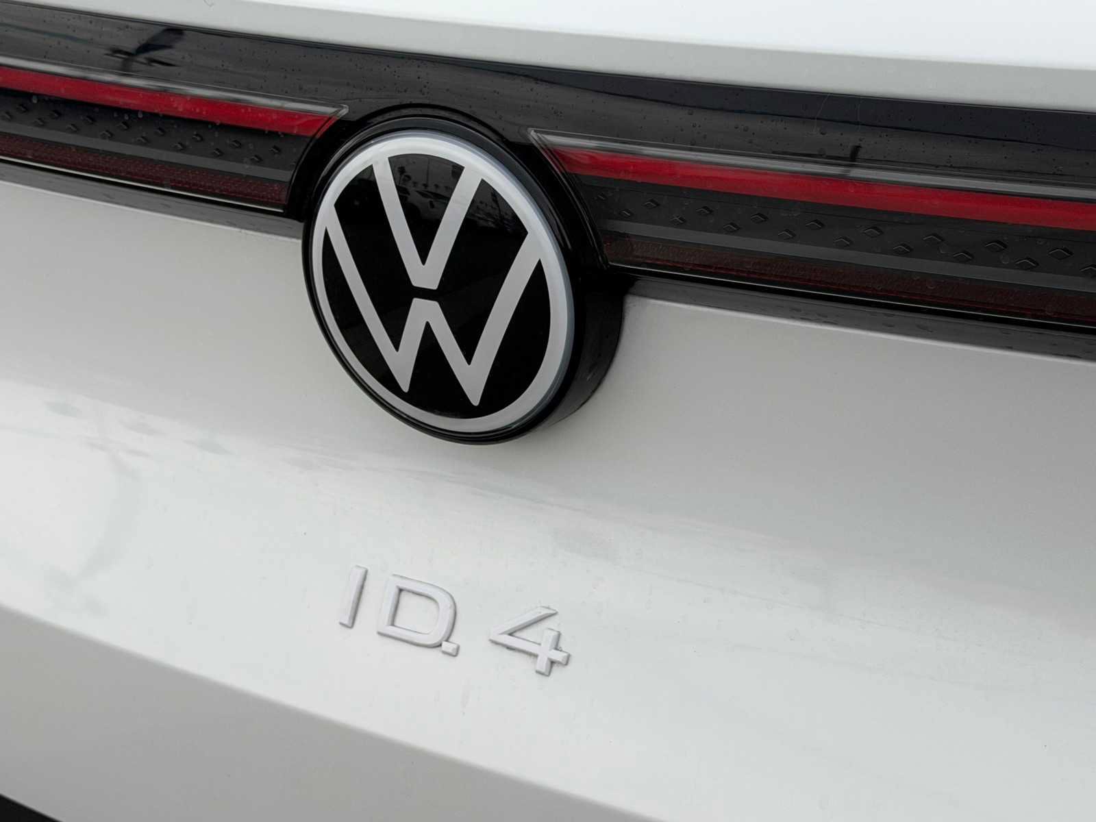 Used 2023 Volkswagen ID.4 S RWD image 33