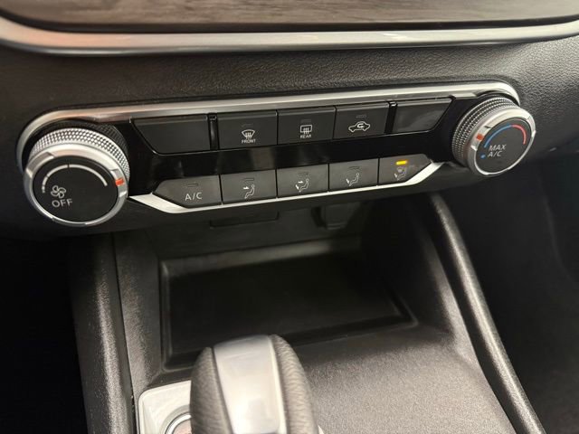 Used 2025 Nissan Altima 2.5 SV image 23