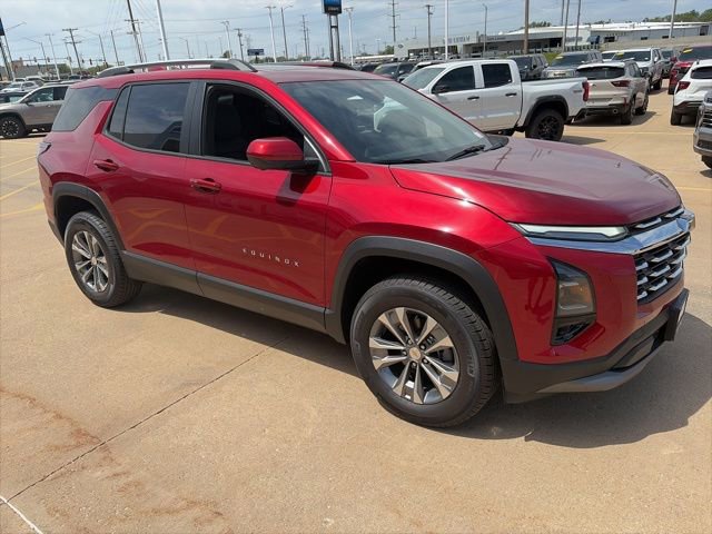 New 2026 Chevrolet Equinox LT w/ Convenience Package II AWD/4WD image 2