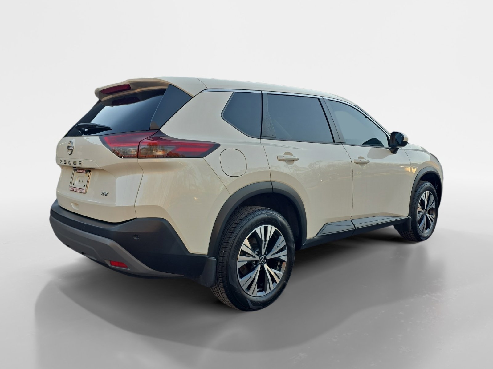 Used 2023 Nissan Rogue SV image 5