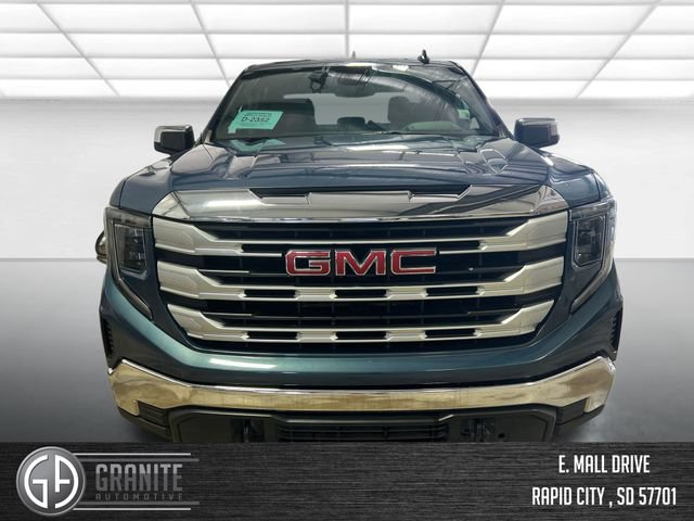 Used 2024 GMC Sierra 1500 SLE AWD/4WD image 9