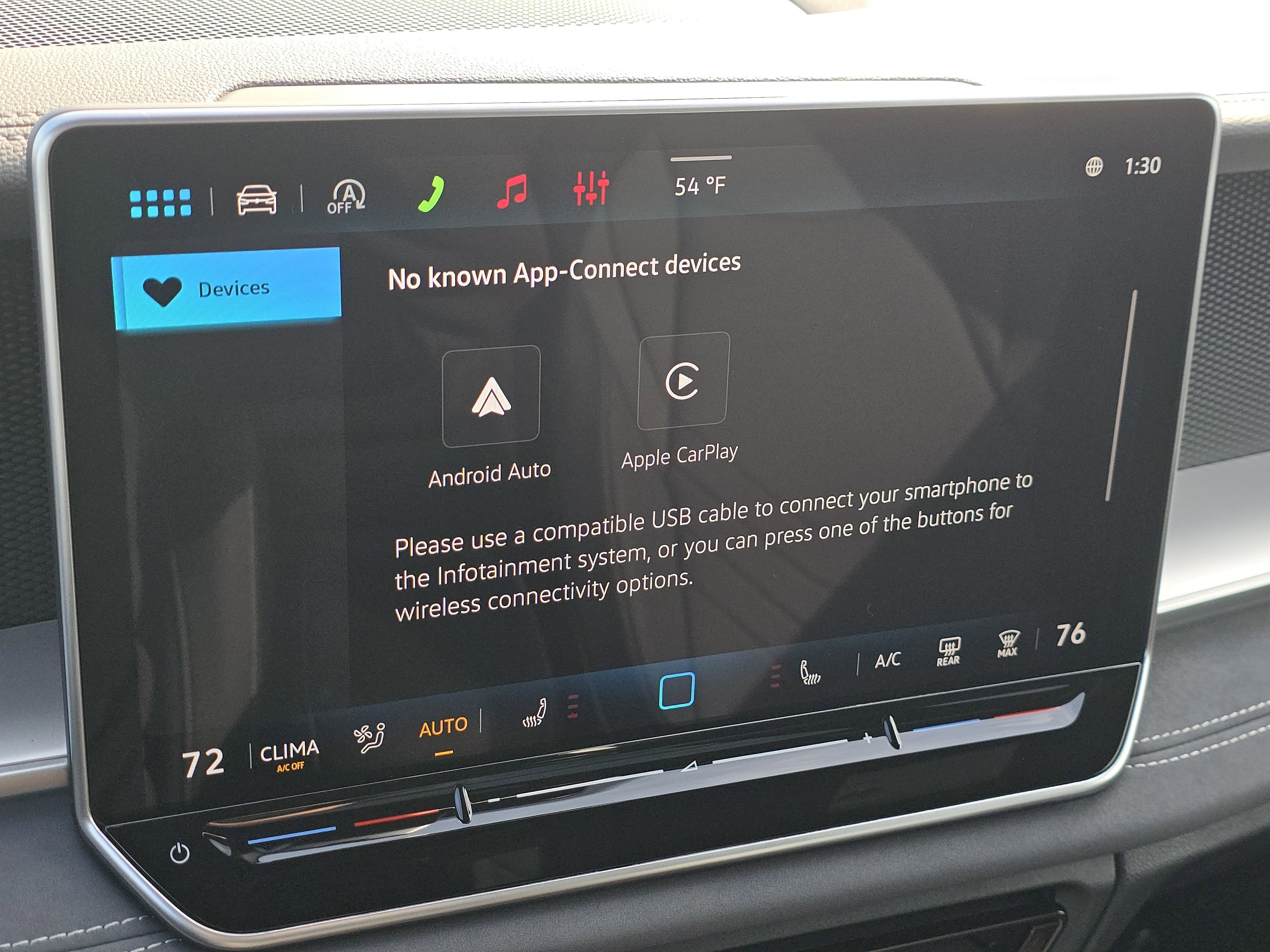 New 2026 Volkswagen Tiguan SE R-Line image 10