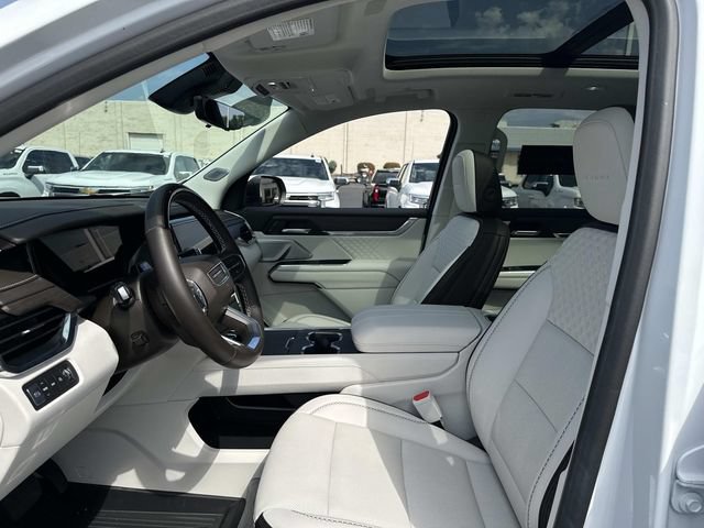 Certified 2025 GMC Acadia Denali w/ Super Cruise Package AWD/4WD image 19