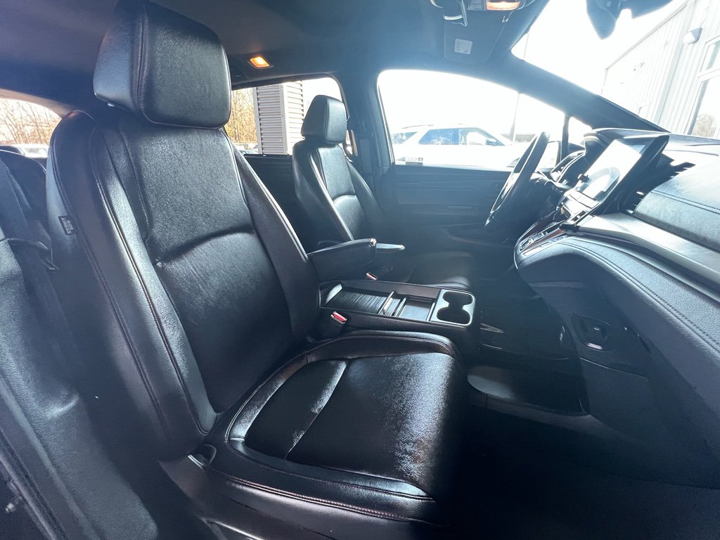 Used 2023 Honda Odyssey Sport image 15