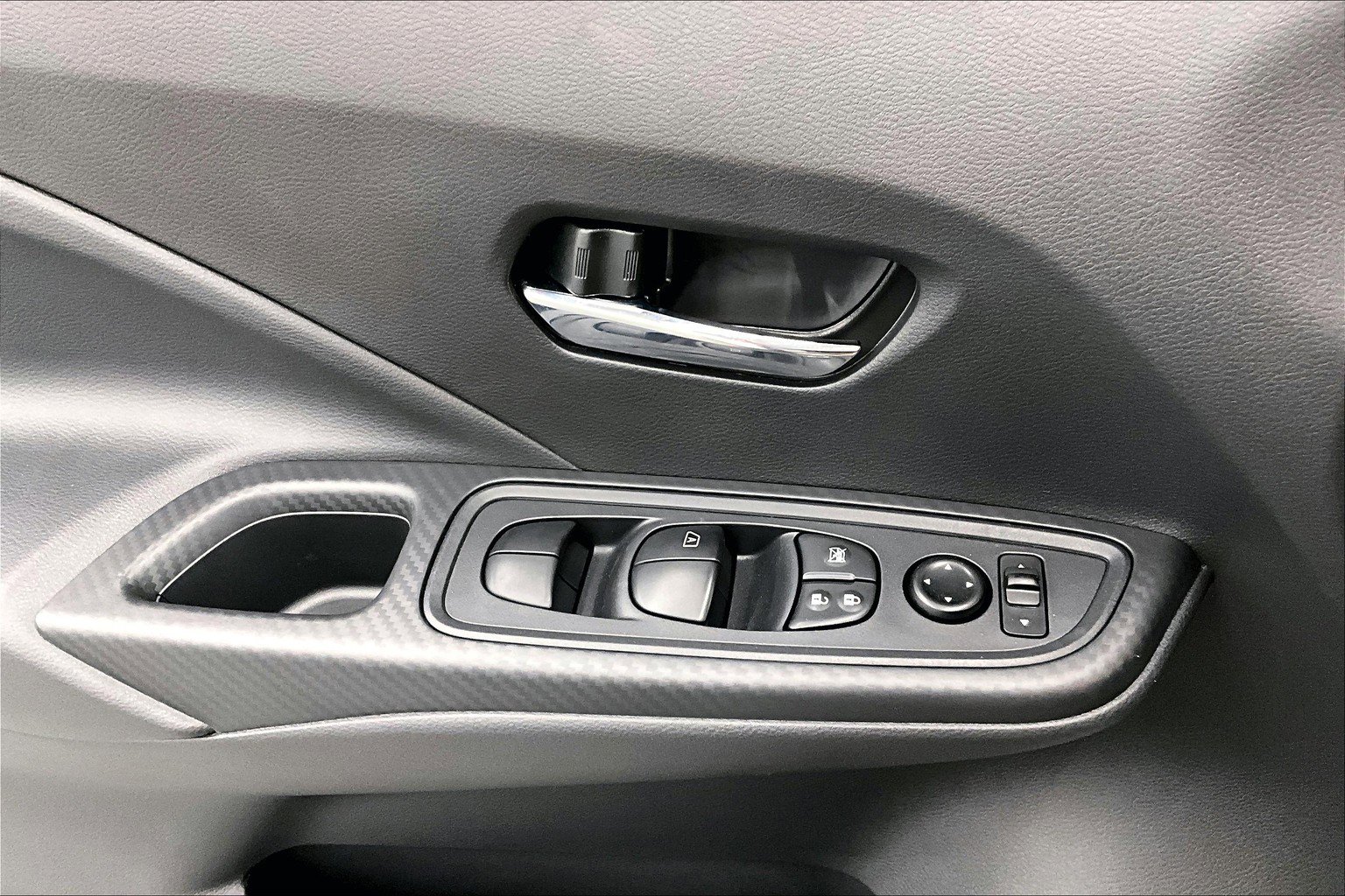 New 2025 Nissan Versa SV w/ Trunk Package FWD image 60