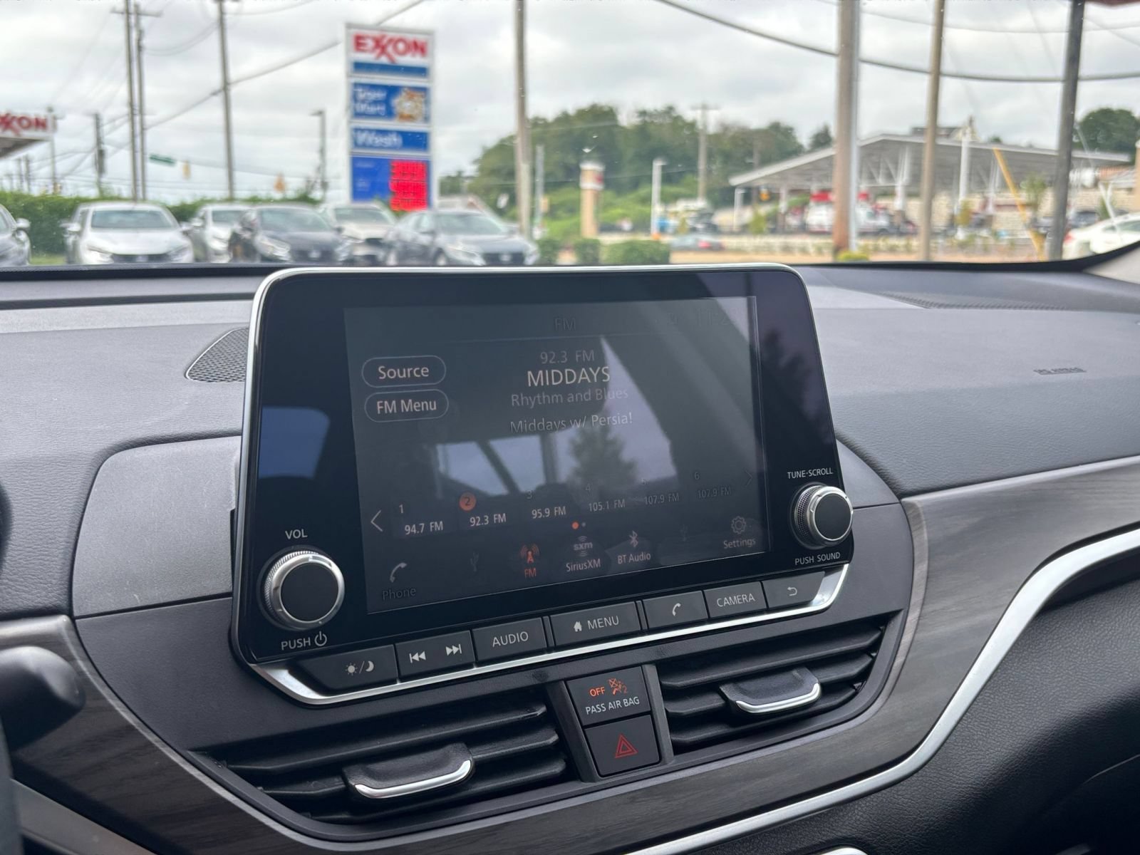 Used 2026 Nissan Altima 2.5 SV FWD image 16