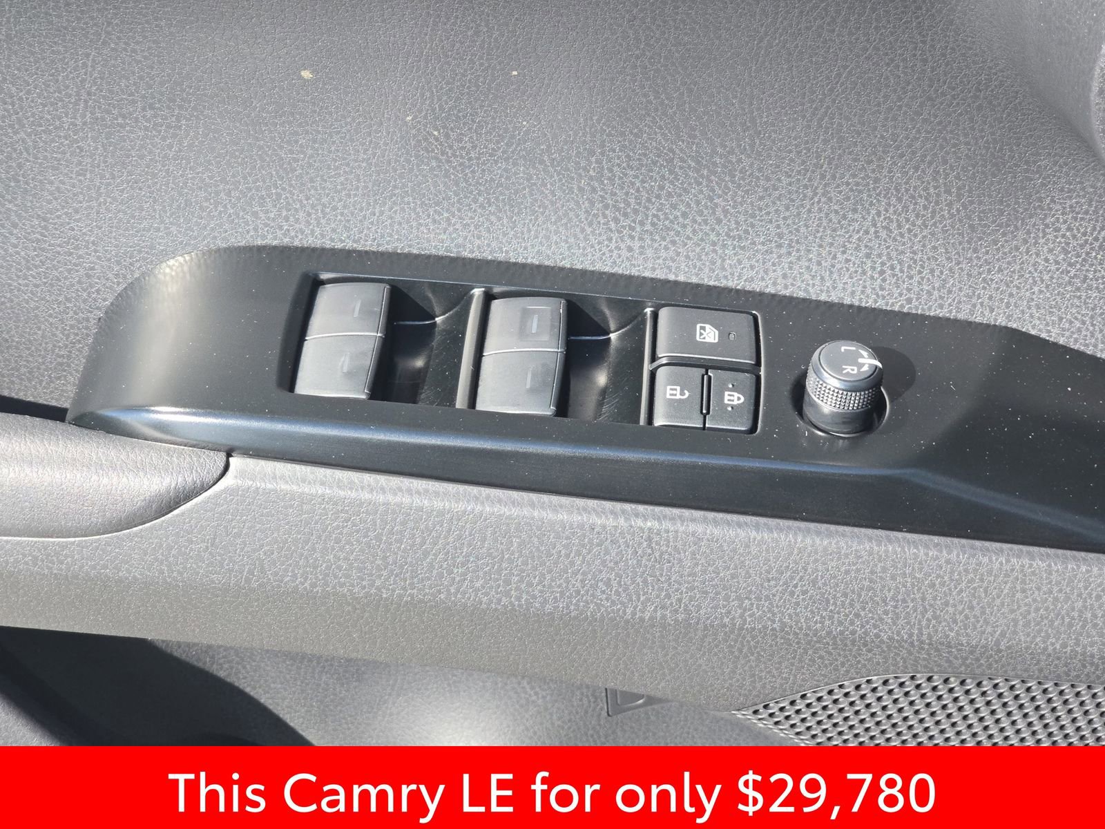 Used 2026 Toyota Camry LE w/ Convenience Package FWD image 33