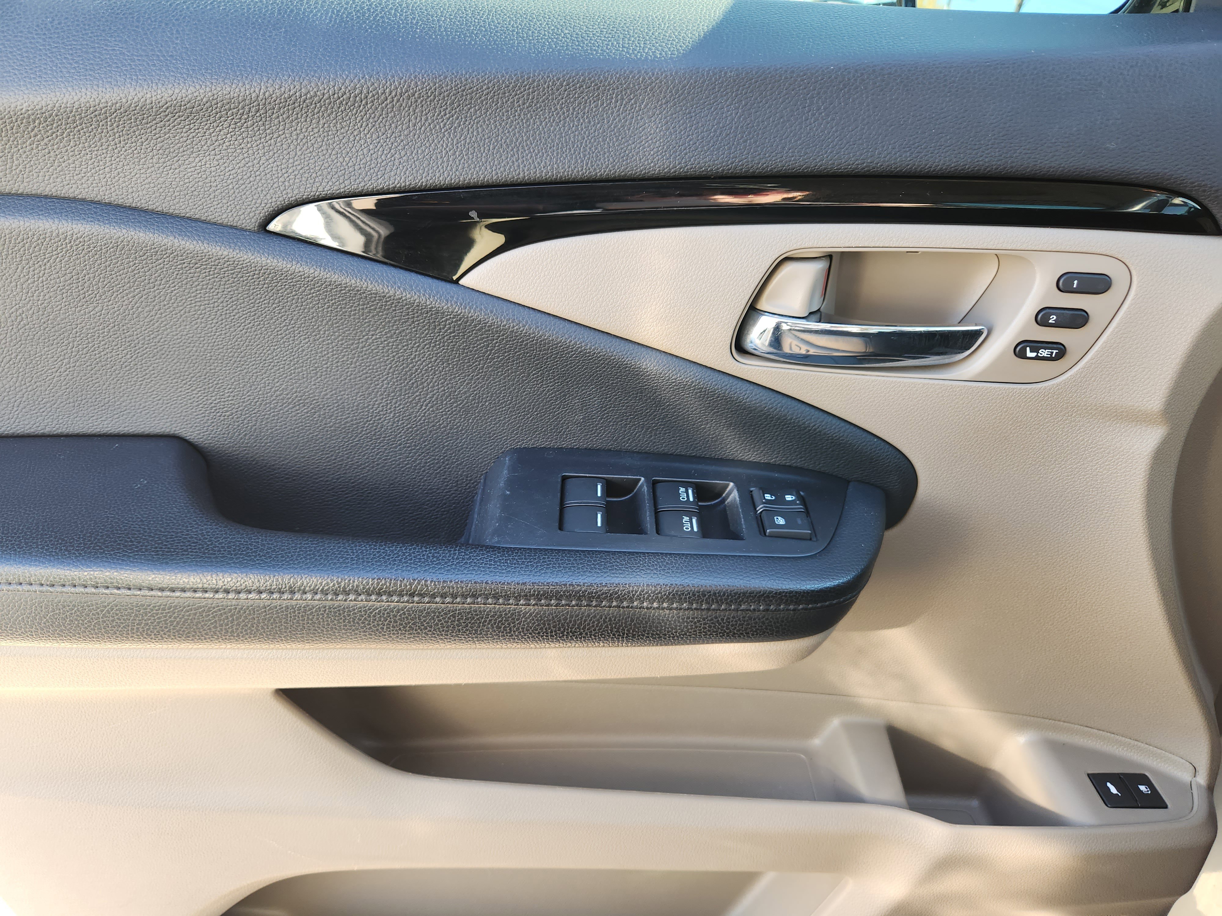 Used 2021 Honda Pilot Touring image 24