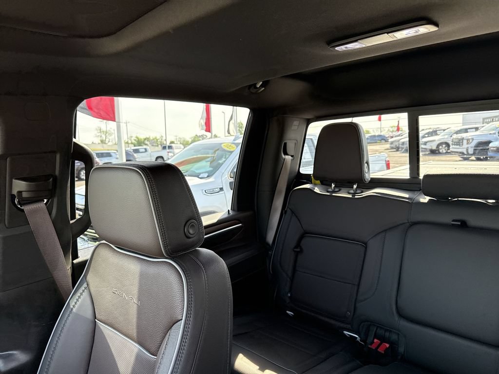 Certified 2024 GMC Sierra 2500 Denali AWD/4WD image 10