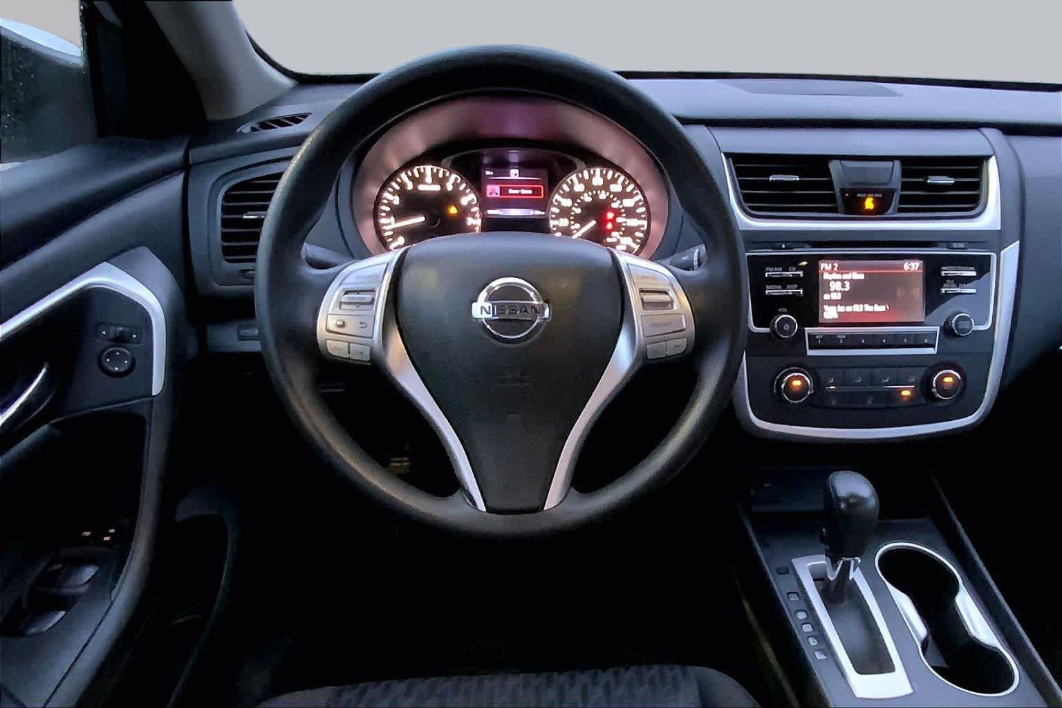 Used 2018 Nissan Altima 2.5 S w/ S Convenience Package FWD image 5