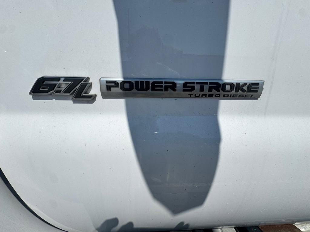 Used 2021 Ford F750 2WD Regular Cab Super Duty image 27