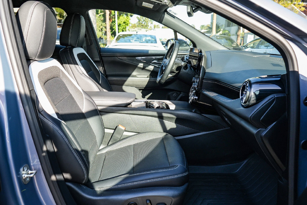 New 2025 Chevrolet Blazer EV LT FWD image 14