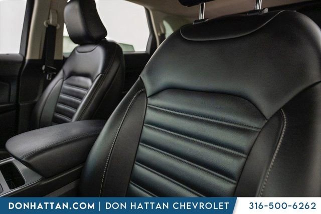 Used 2022 Ford Edge SEL image 22