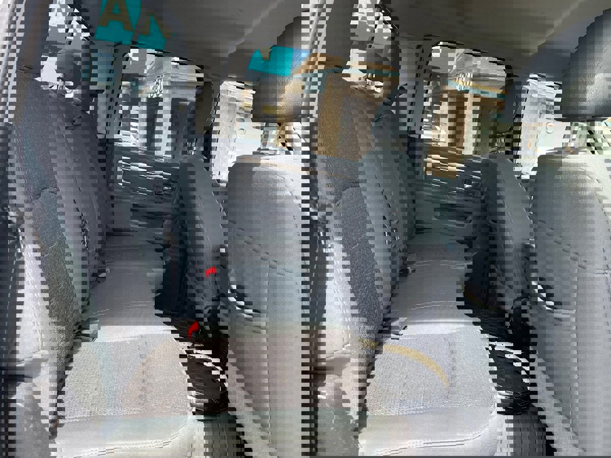 Used 2015 RAM 1500 Big Horn image 15