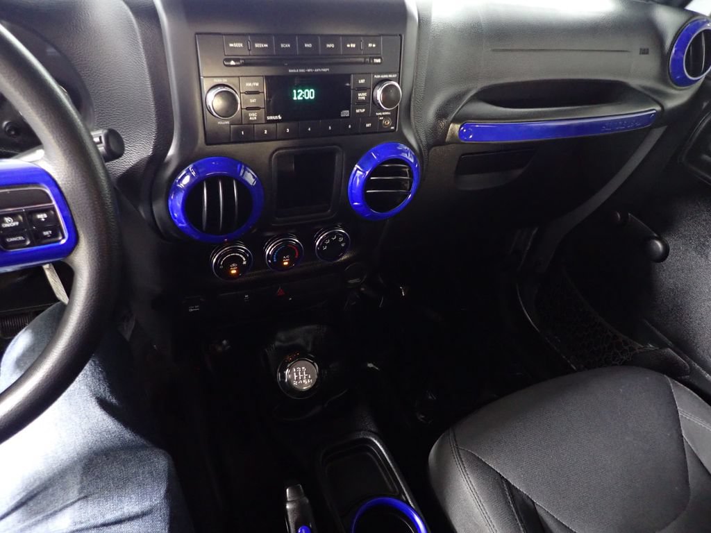 Used 2016 Jeep Wrangler Unlimited Sport AWD/4WD image 23