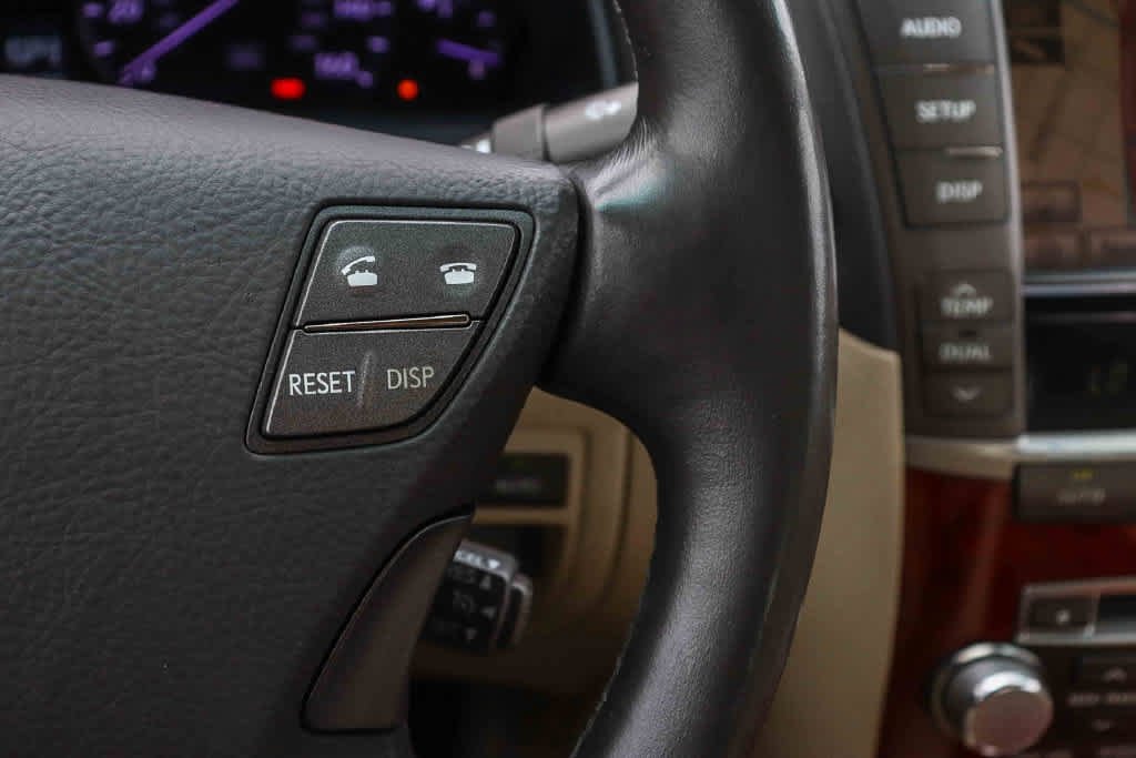 Used 2012 Lexus LS 460 w/ Luxury Value Edition RWD image 24