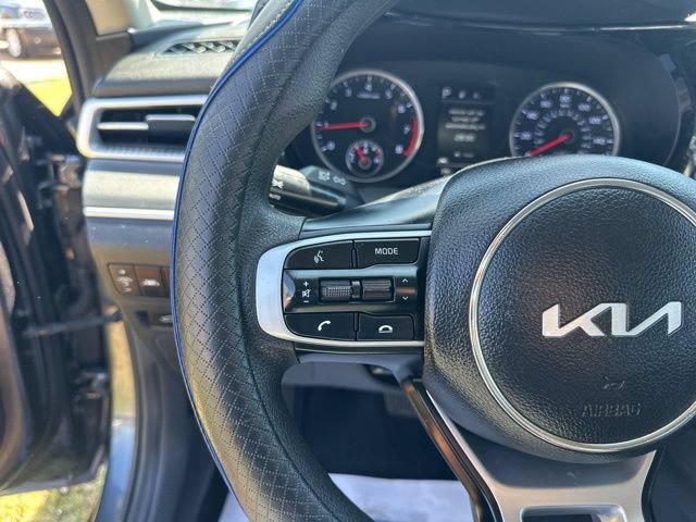 Used 2023 Kia K5 LXS FWD image 13