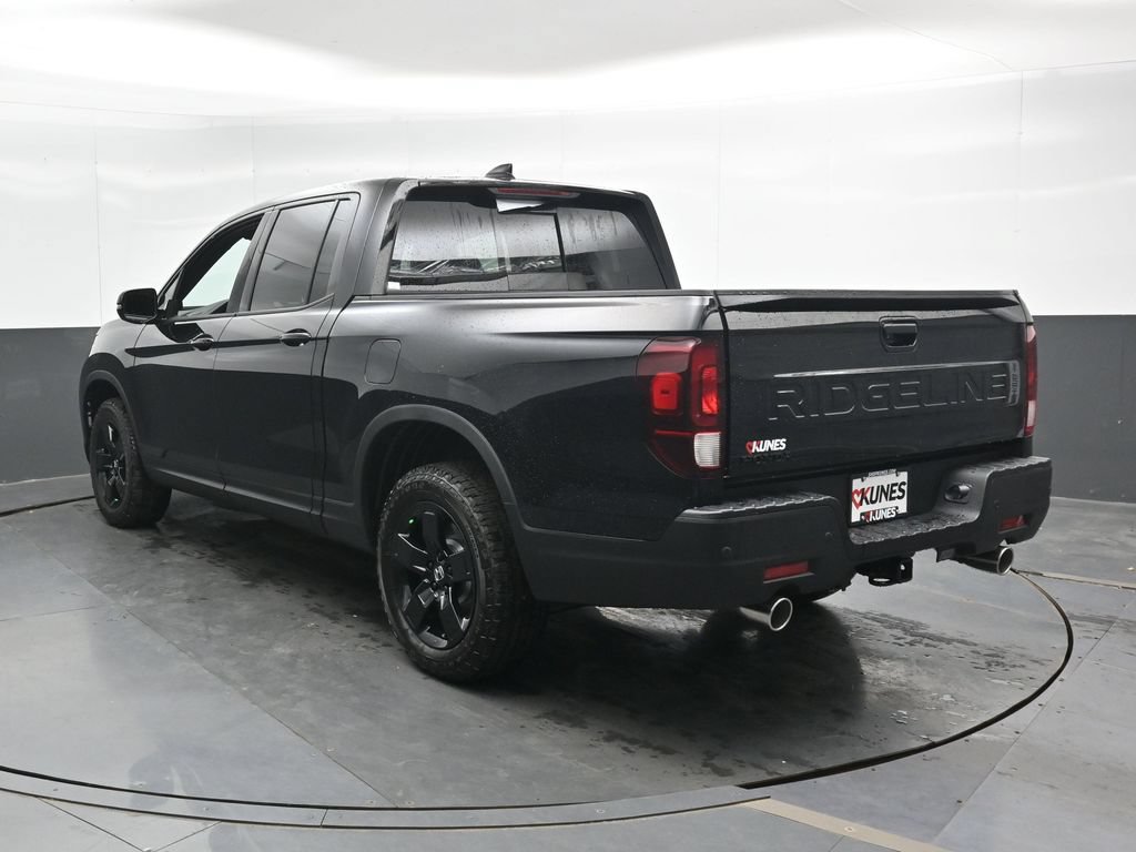 New 2026 Honda Ridgeline Black Edition image 8
