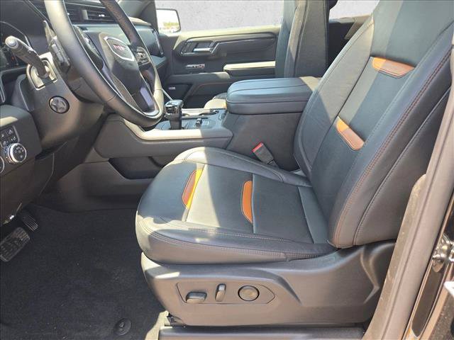 Used 2026 GMC Sierra 1500 AT4 w/ AT4 Premium Package AWD/4WD image 17