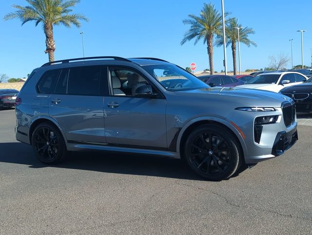 Used 2026 BMW X7 M60i AWD/4WD image 4