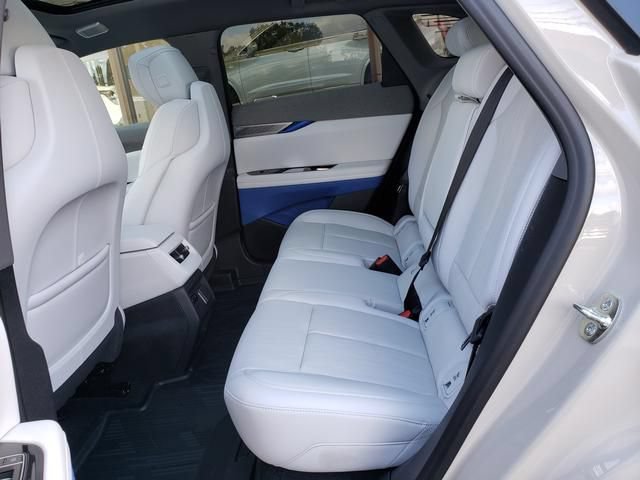 New 2027 Cadillac Optiq Premium Luxury w/ LPO, Floor Liner Package AWD/4WD image 12