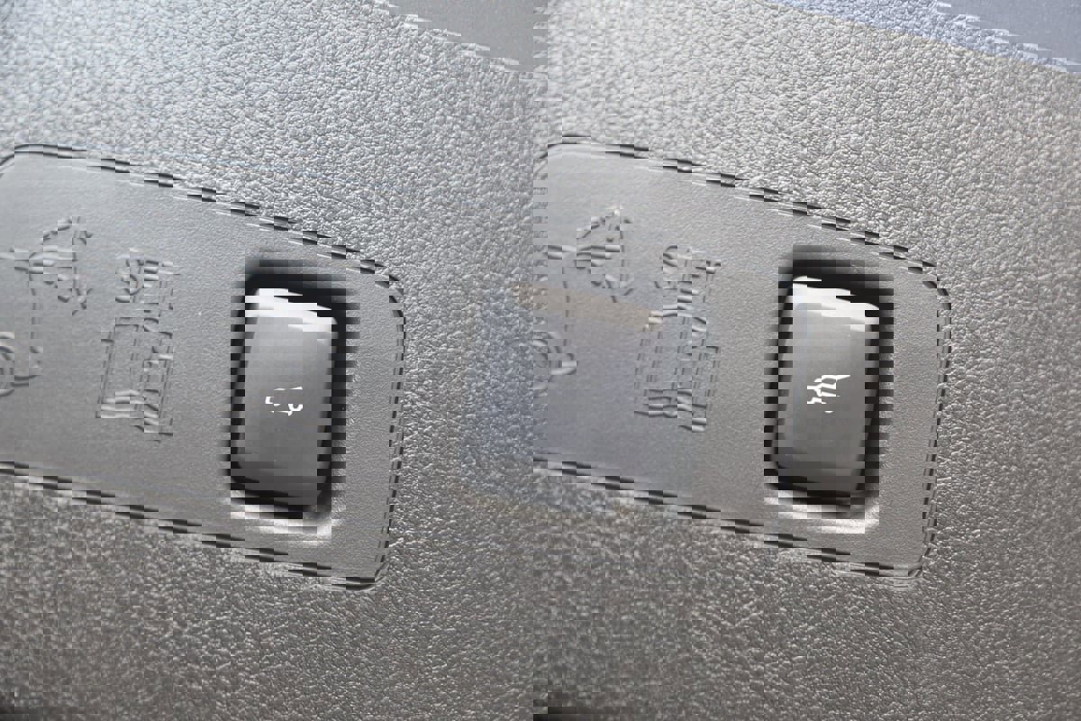 Used 2022 Lincoln Corsair Reserve w/ Elements Package image 48