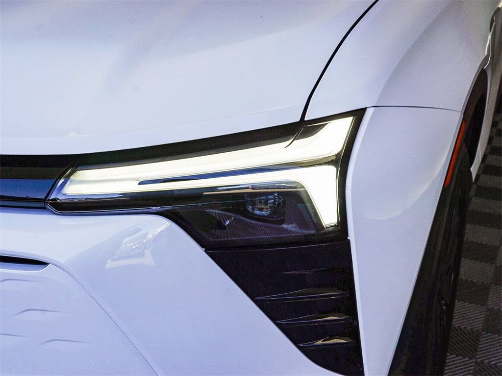 New 2026 Chevrolet Blazer EV LT w/ Midnight/Sport Edition FWD image 5
