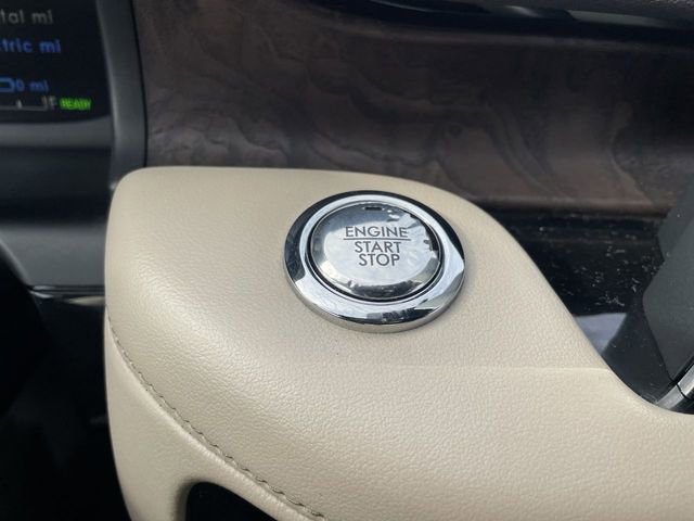 Used 2020 Lincoln Aviator Grand Touring w/ Equipment Group 302A image 17