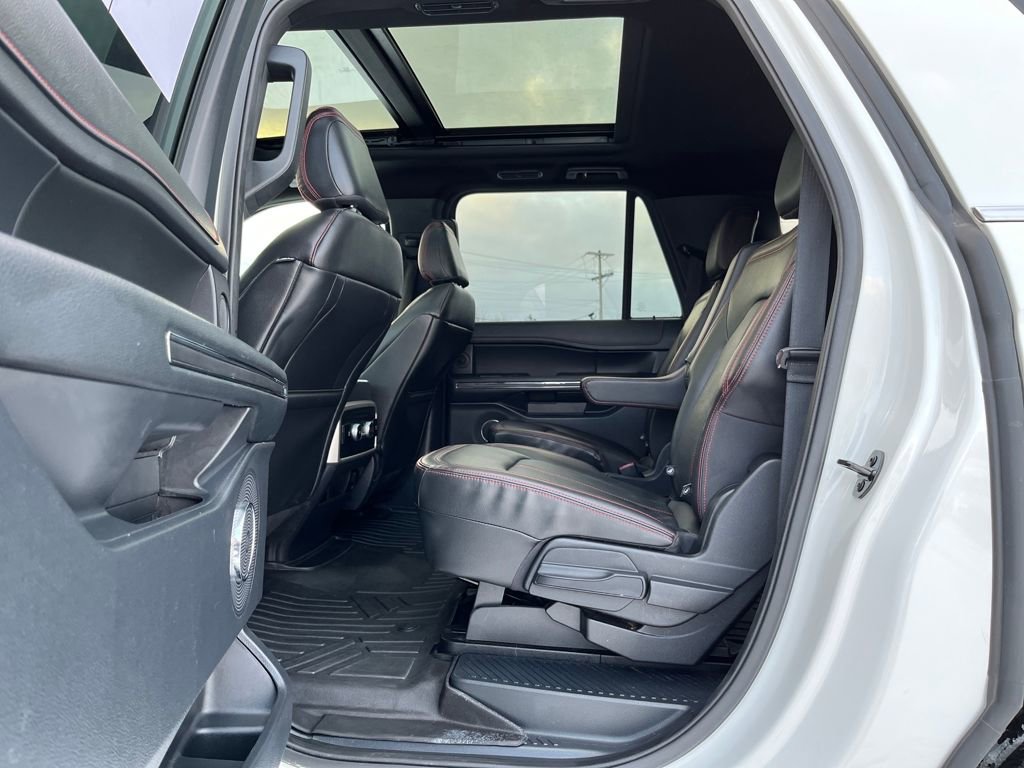 Used 2022 Ford Expedition Max Limited image 29