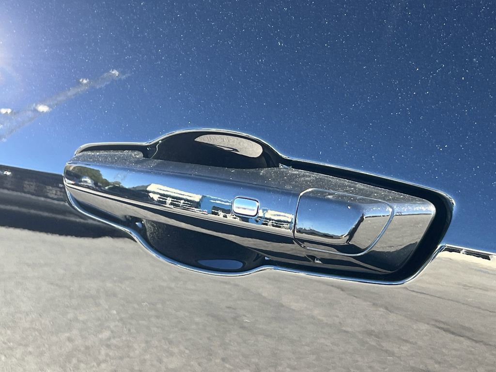 New 2026 GMC Acadia Elevation image 28