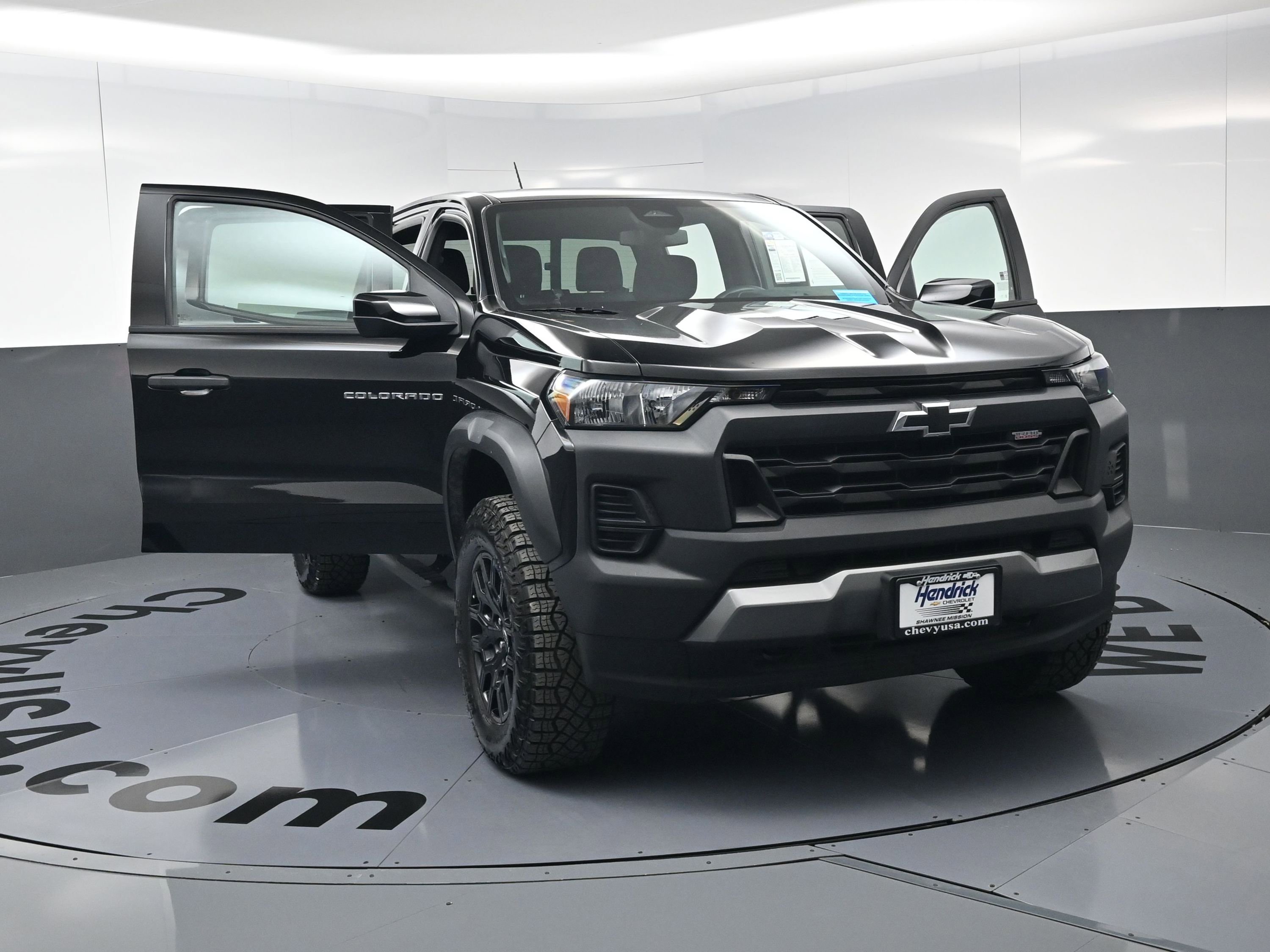 Certified 2024 Chevrolet Colorado Trail Boss w/ Advanced Trailering Package image 21