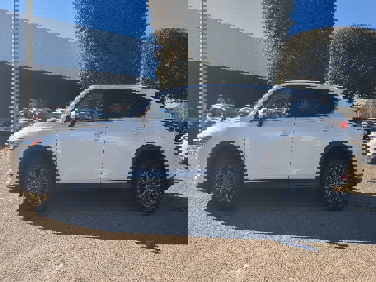 Used 2021 MAZDA CX-5 Touring image 6