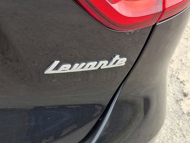 Used 2020 Maserati Levante AWD/4WD image 36