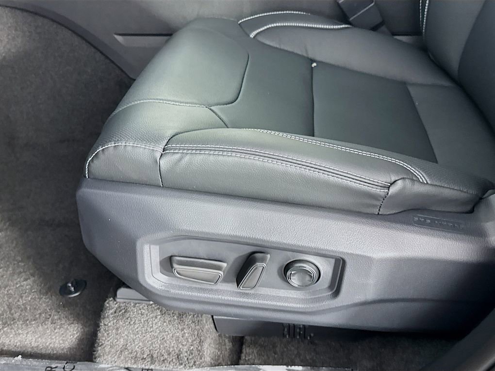 New 2026 Toyota Tundra Limited AWD/4WD image 23