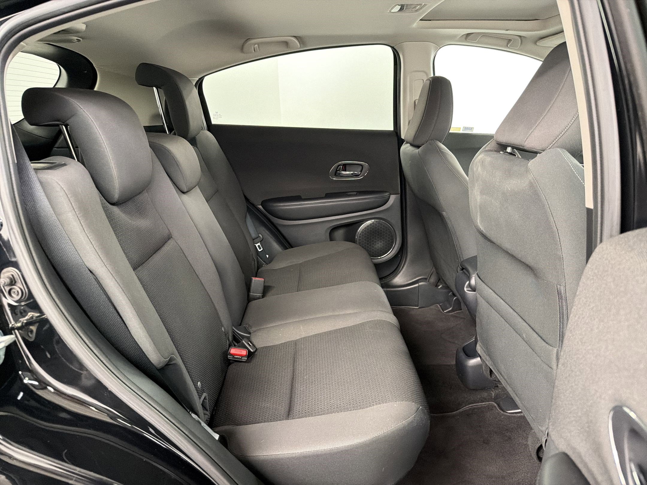 Certified 2021 Honda HR-V EX image 28