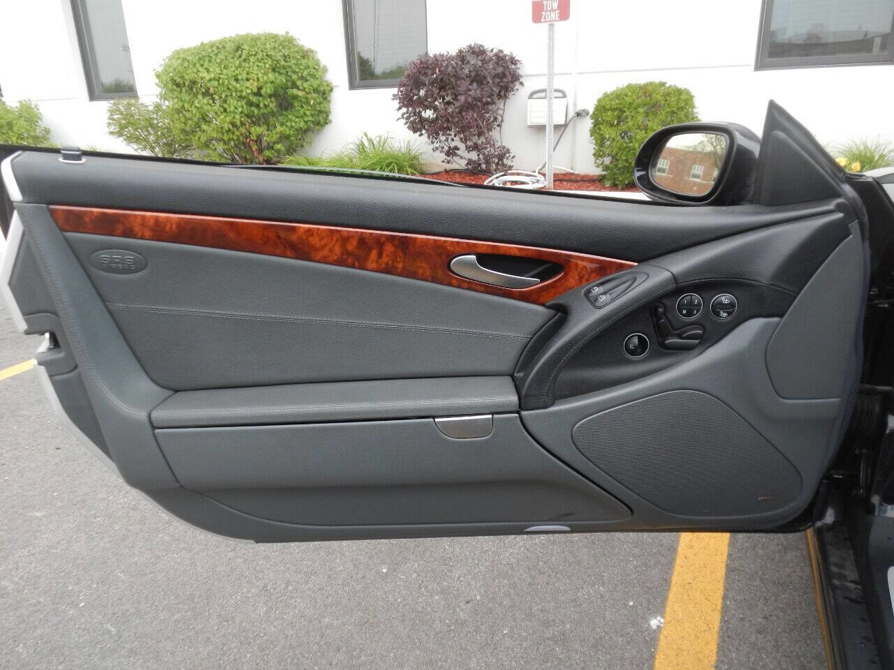 Used 2003 Mercedes-Benz SL 500 SL 500 2dr Convertible image 24