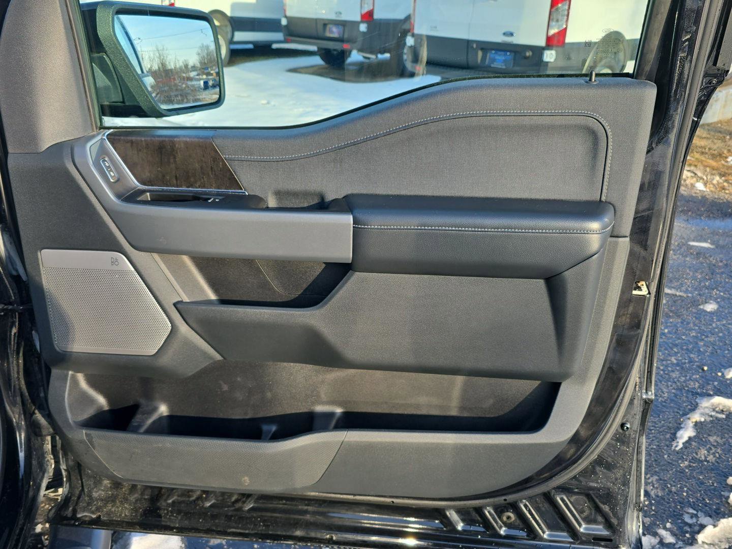 Used 2021 Ford F150 Lariat w/ Equipment Group 501A Mid image 30