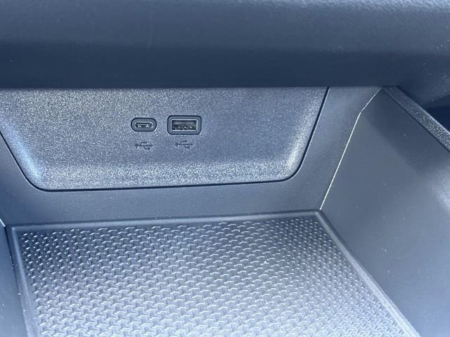 New 2026 Chevrolet Equinox LT image 23