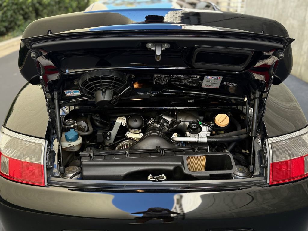 Used 2004 Porsche 911 GT3 RWD image 50