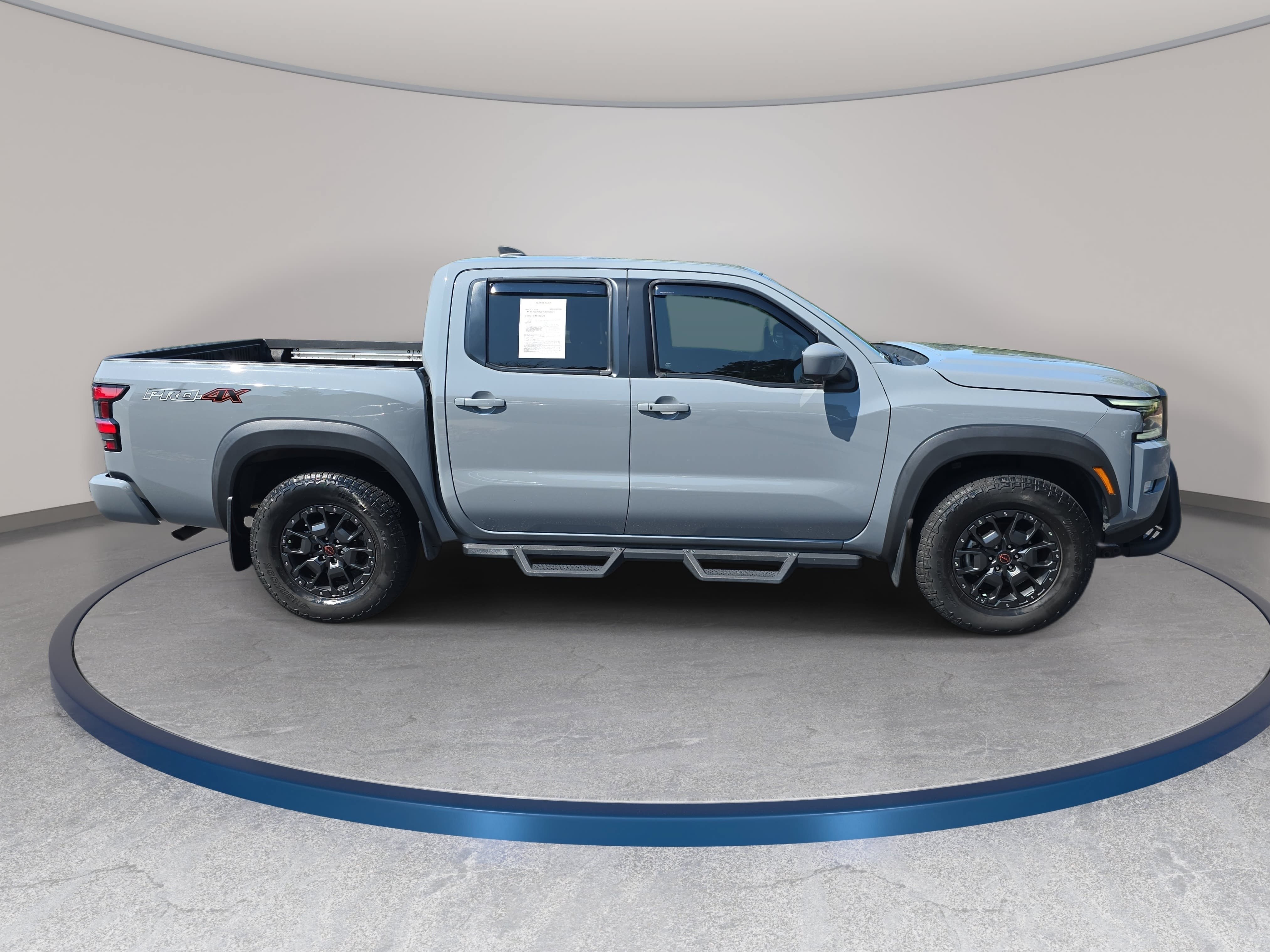 Used 2023 Nissan Frontier PRO-4X w/ Pro-4X Premium Package AWD/4WD image 4