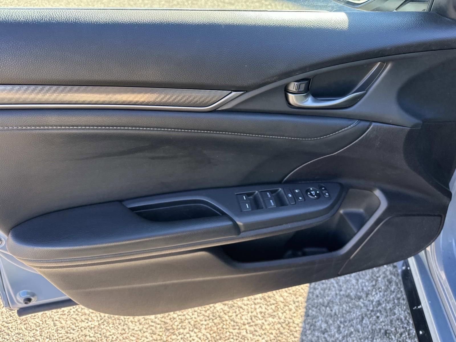 Used 2017 Honda Civic Sport Touring image 14