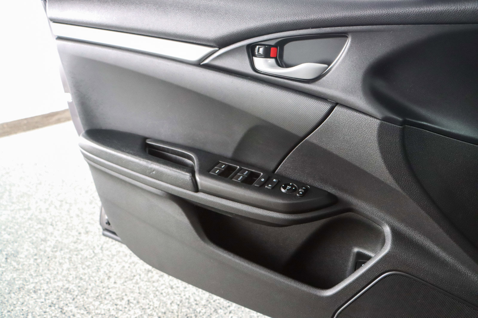 Used 2020 Honda Civic Sport image 21