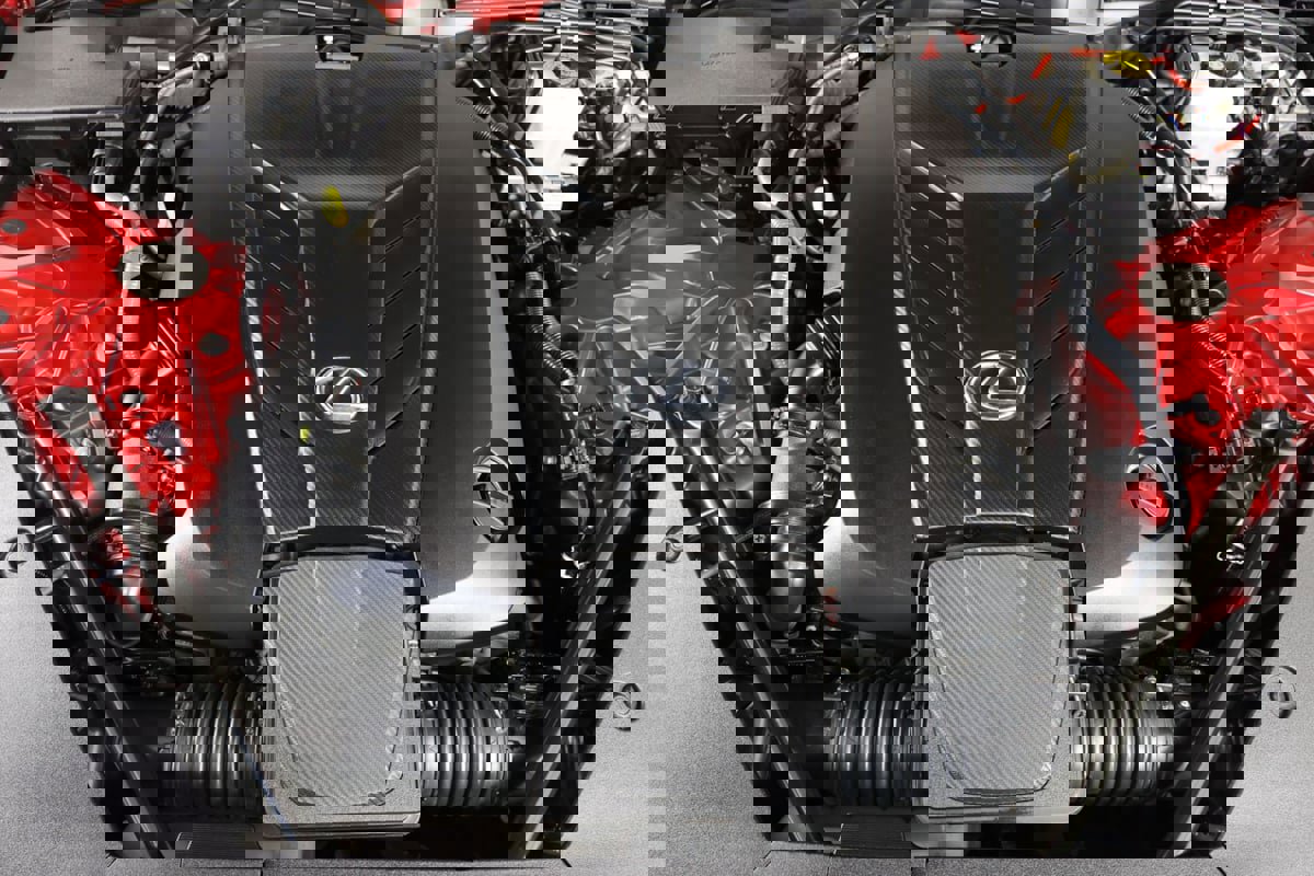 Used 2022 Lexus LC 500 Coupe w/ Performance Package RWD image 36