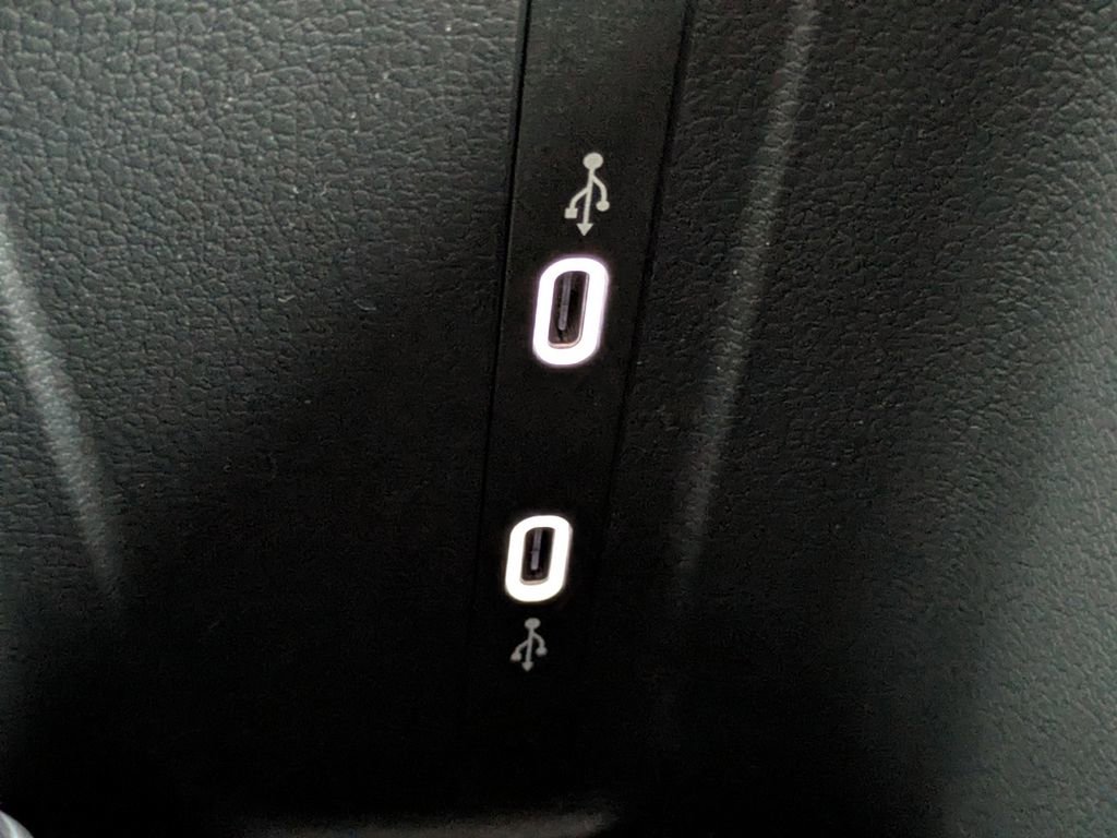 Certified 2025 Volkswagen Tiguan S image 21