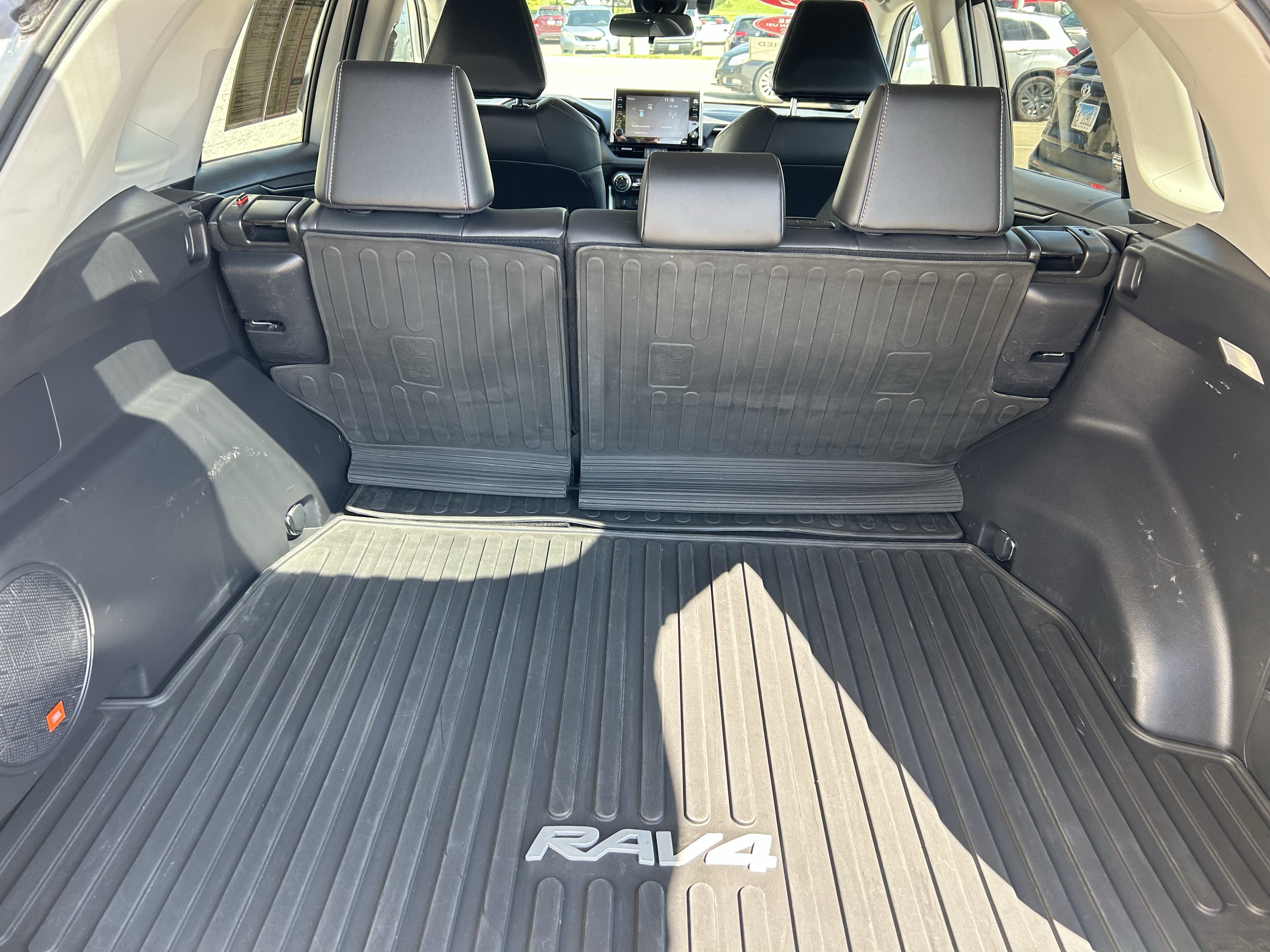 Certified 2022 Toyota RAV4 XLE Premium AWD/4WD image 14