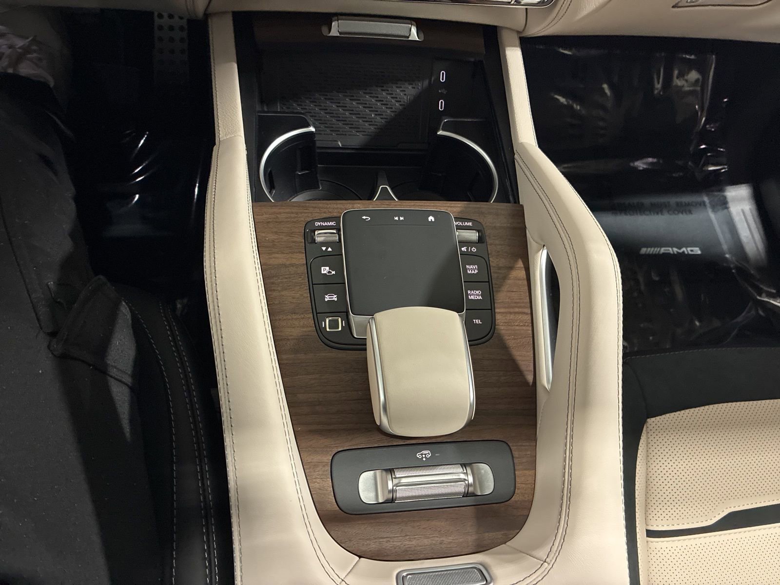 New 2026 Mercedes-Benz GLE 53 AMG 4MATIC image 15