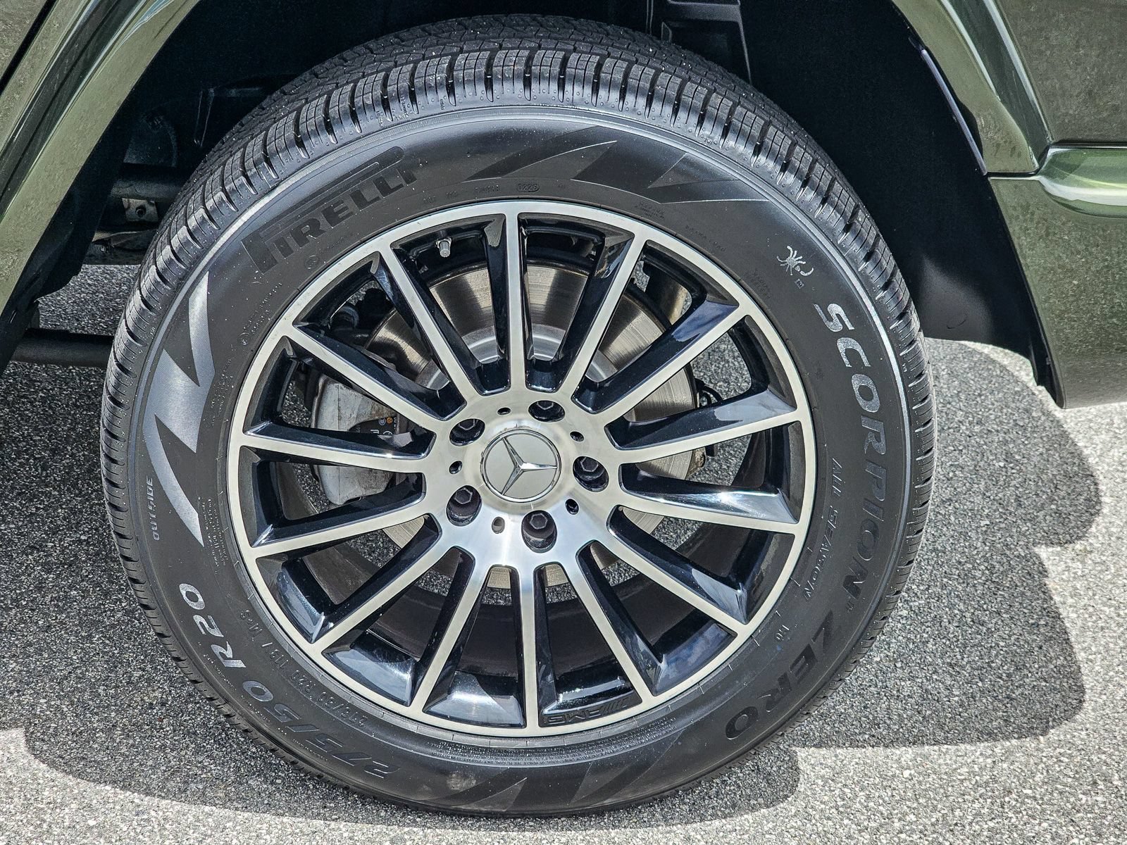 Certified 2021 Mercedes-Benz G 550 image 11