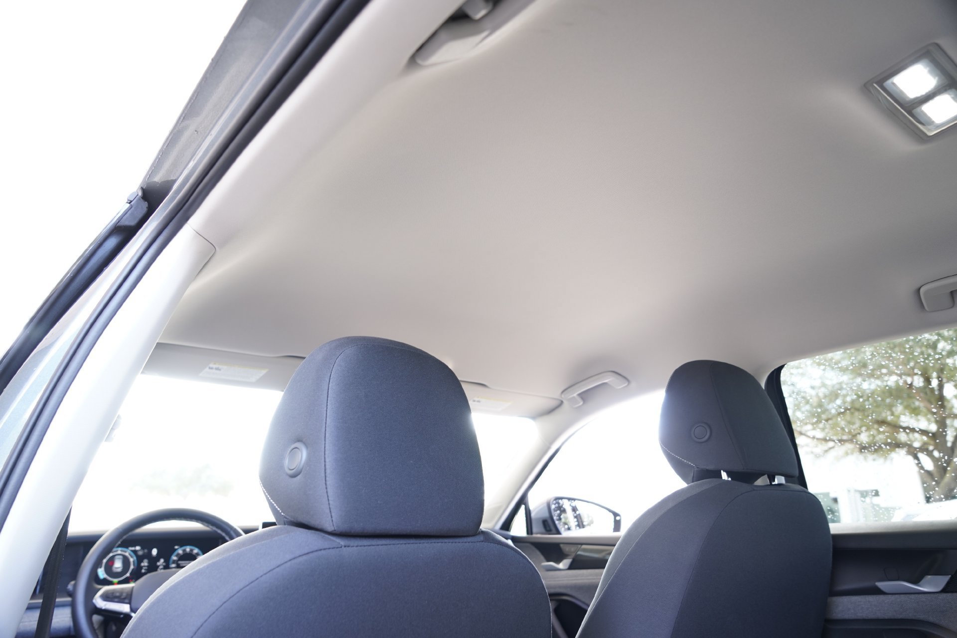 Certified 2026 Volkswagen Tiguan S FWD image 27