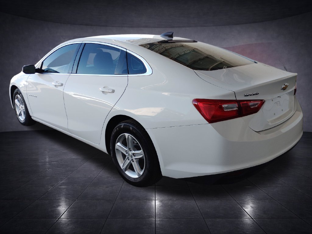 Used 2020 Chevrolet Malibu LS FWD image 3