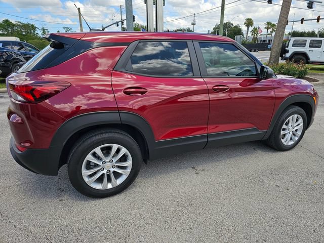 Used 2023 Chevrolet TrailBlazer LS FWD image 8